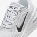 Nike Vomero Plus - Branco/Preto
