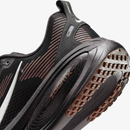 Nike Vomero 18 - Preto/Marrom