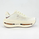 Nike Vomero Premium - Bege/Marrom