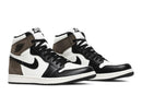 Tênis Nike Air Jordan 1 High Dark Mocha Marrom