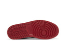 Tênis Nike Air Jordan 1 Low Alternate Bred Toe Vermelho
