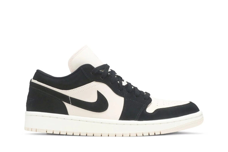Tênis Nike Air Jordan 1 Low Guava Ice Preto