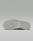 Tênis Nike Air Jordan 1 Low Neutral Grey Coconut Milk Cinza