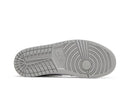 Tênis Nike Air Jordan 1 Mid Light Smoke Grey Cinza