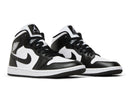 Tênis Nike Air Jordan 1 Mid Panda Preto