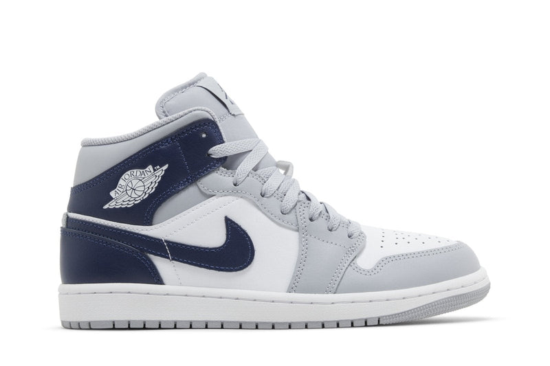 Tênis Nike Air Jordan 1 Mid Wolf Grey Midnight Navy Cinza