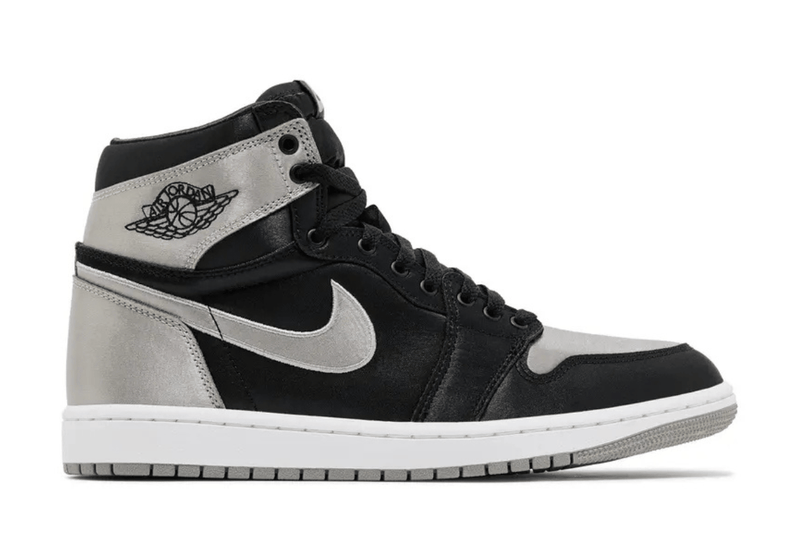 Tênis Nike Air Jordan 1 Retro High OG 'Satin Shadow' Prateado
