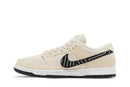 Tênis Albino & Preto x Nike SB Dunk Low Pearl White Bege