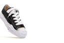 Tênis Maison Mihara Yasuhiro "Hank" OG Sole Leather Low-top Preto/Branco