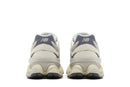 Tênis New Balance 9060 Moonrock Linen Dark Artic Grey Cinza