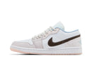 Tênis Nike Air Jordan 1 Low Coral Bege