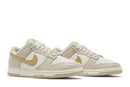 Tênis Nike Dunk Low Phantom Metallic Gold Dourado