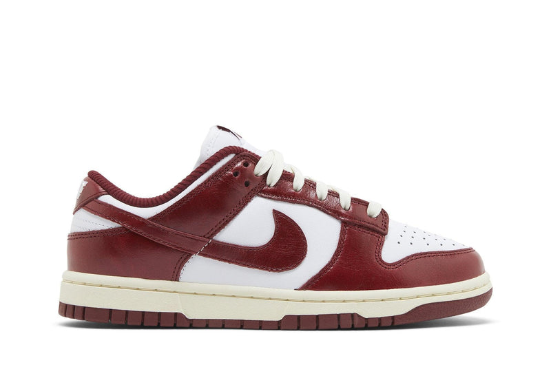 Tênis Nike Dunk Low PRM Vintage Team Red Vermelho