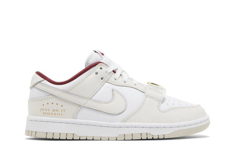 Tênis Nike Dunk Low SE Just Do It White Phantom Branco