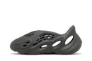 Tênis Yeezy Foam Runner Carbon Preto